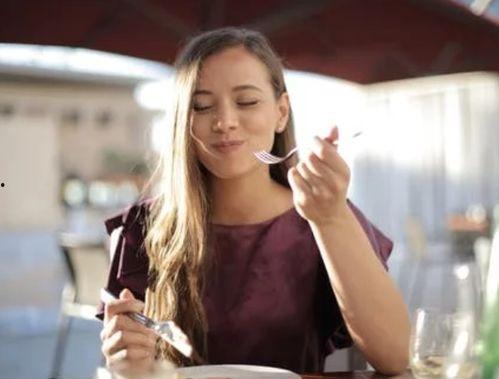 娱乐吃瓜酱老外,揭秘老外眼中的中国娱乐圈