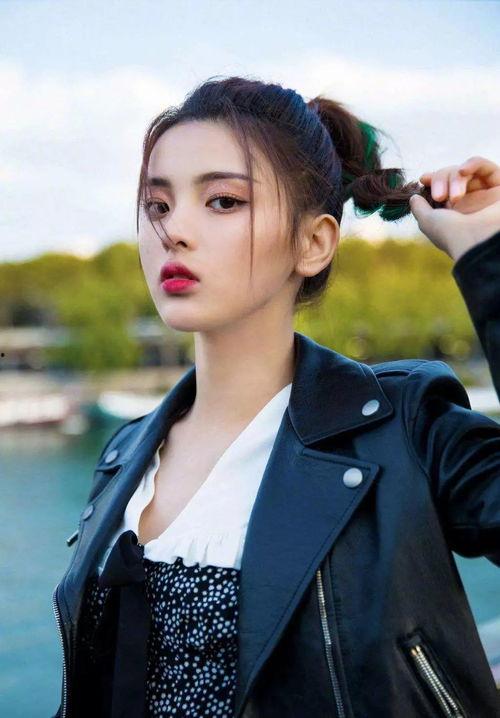 娱乐吃瓜酱王安宇,娱乐吃瓜界的“酱王”，揭秘娱乐圈幕后故事